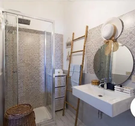 Apartment La Casa Al Mare Trappeto (Sicily)